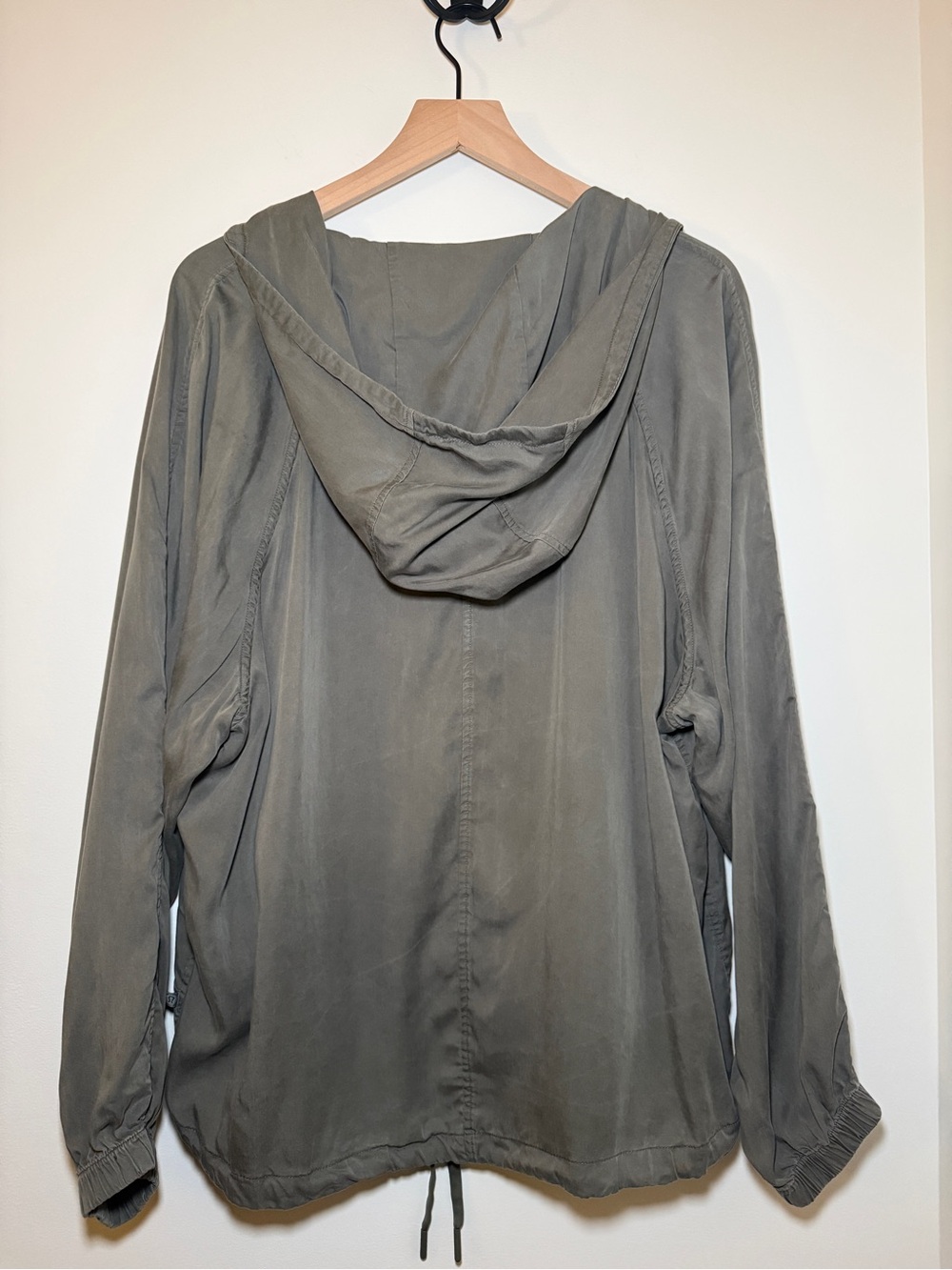 Lululemon City Stroll Hoodie *read description* - Picture 2 of 8